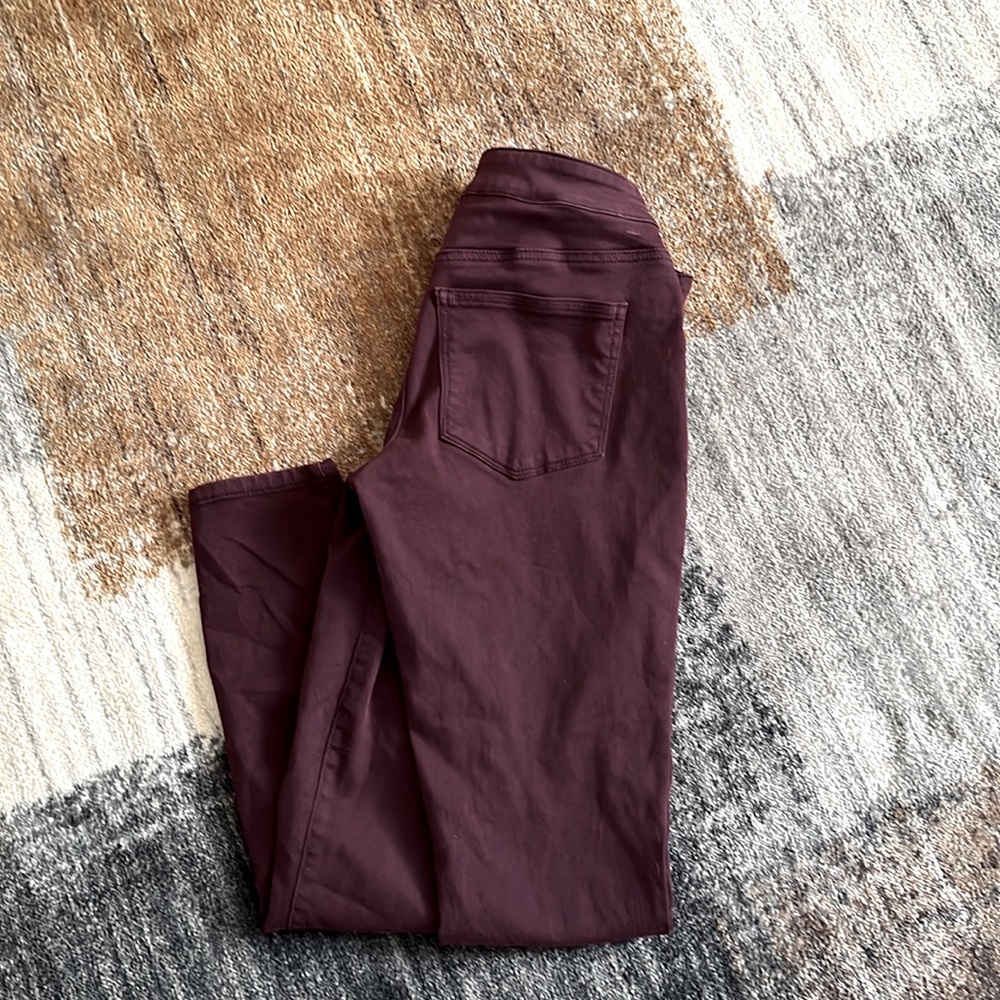 Maurice’s size S-M pants